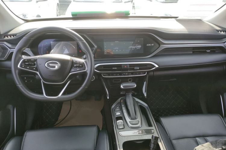 Used GAC Trumpchi GS4 2022 270T Automatic Smart Drive Navigation Edition Center Console