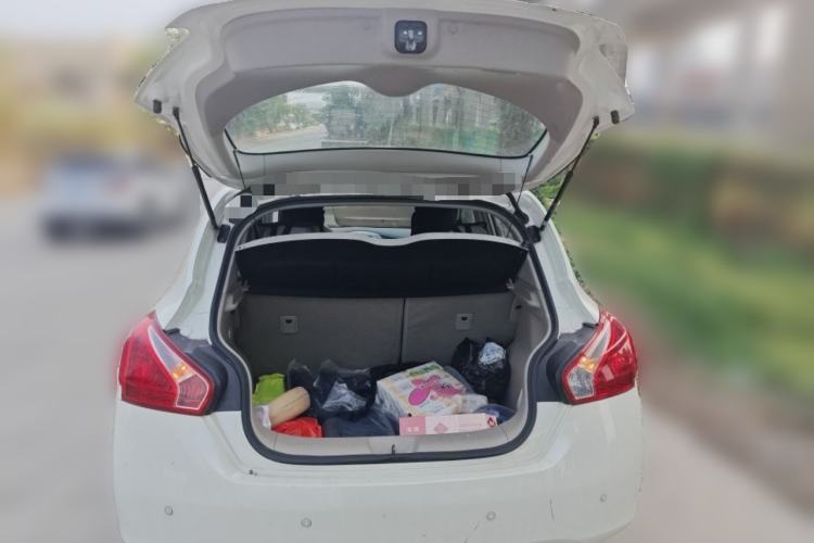 Used Nissan Tiida 2014 1.6L CVT Comfort Model