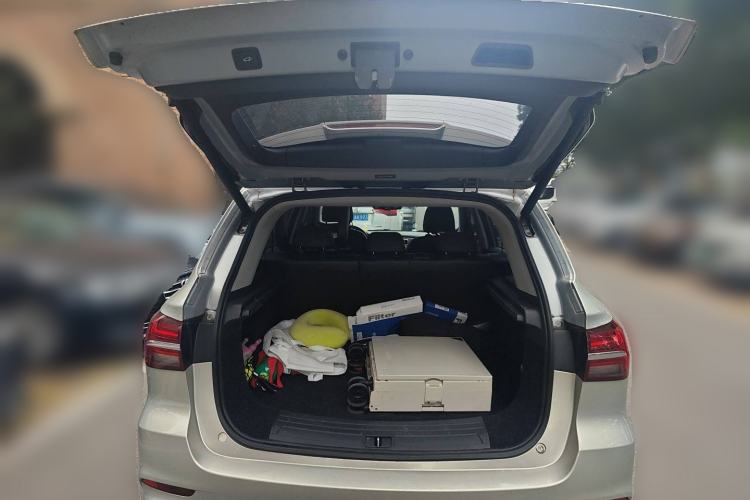 Used Roewe RX5 New Energy 2017 eRX5 50T Hybrid Connected Prestige Flagship Edition
