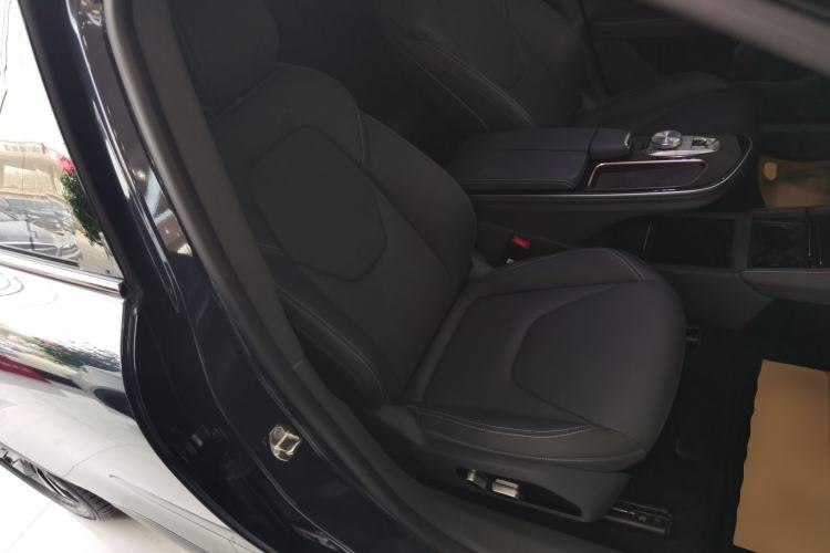 Used ARCFOX Alpha S 2023 525 Forest Edition 175kW
