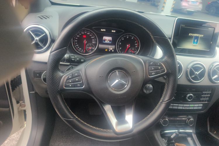 Used Mercedes-Benz B-Class 2015 B 200 Sport Edition