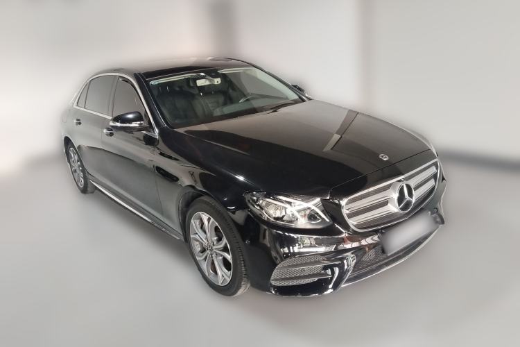 Used Mercedes-Benz E-Class 2020 E 300 L Sporty and Stylish Model Front Right 45 Deg
