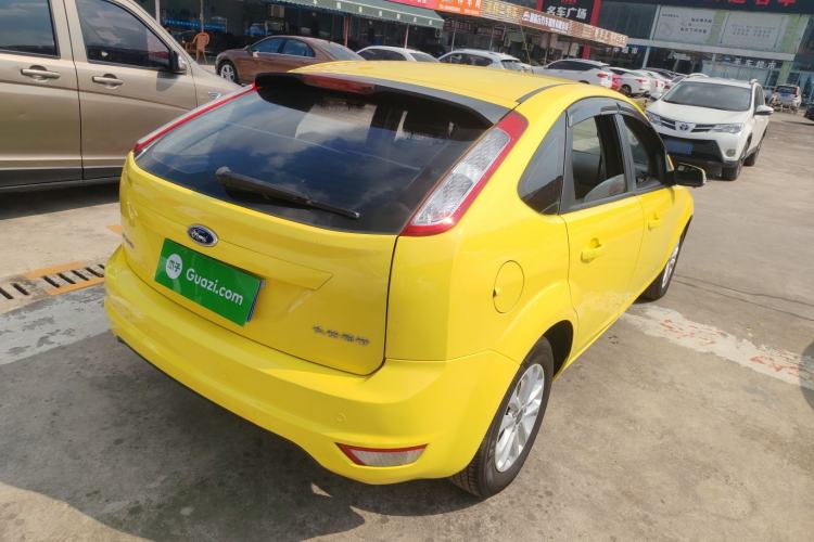 Used Ford Focus 2013 Hatchback Classic 1.8L Automatic Base Model