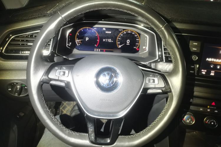 Used Volkswagen T-ROC 2020 280TSI DSG Two-Wheel Drive Comfort Version
