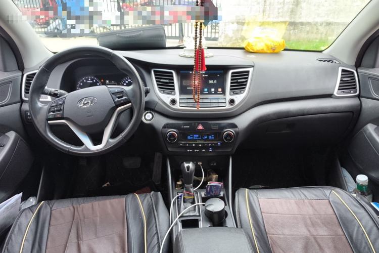 Used Hyundai Tucson 2018 1.6T Dual-Clutch Two-Wheel Drive 15th Anniversary Special Edition