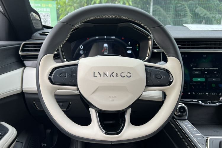 Used Lynk & Co 01 2023 1.5TD EM-F Dawn