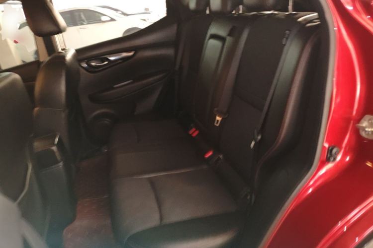 Used Nissan Qashqai 2016 2.0L CVT Luxury Edition Left Rear Seat