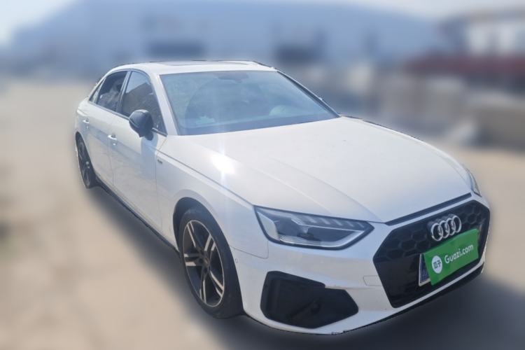 Used Audi A4L 2022 40 TFSI Luxury Dynamic Model
