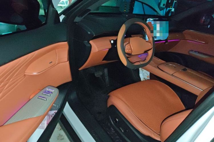 Used Deepal S07 2023 200Max Range-Extended Version
