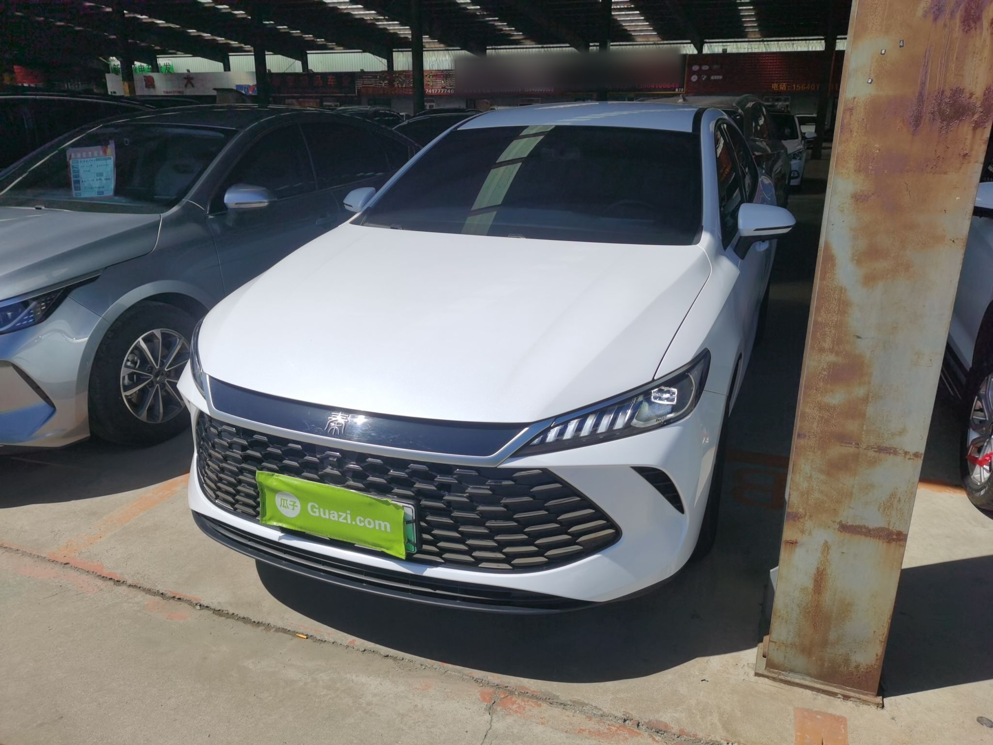 Parte inferior delantera