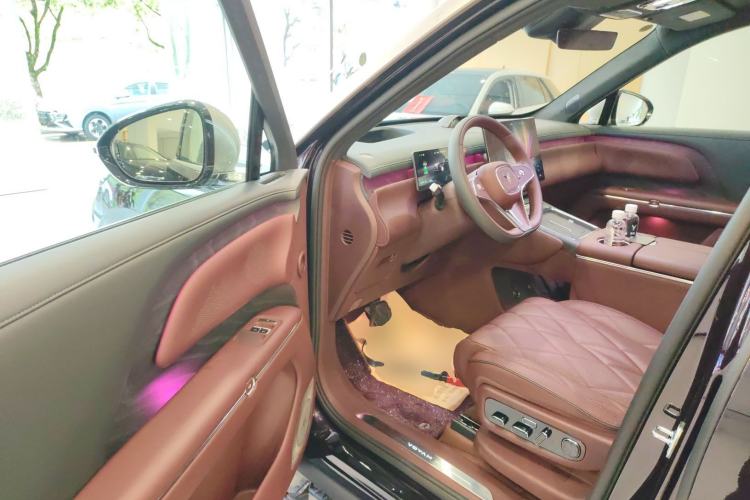 Used VOYAH Titan 2026 Model Max+ Driver Seat