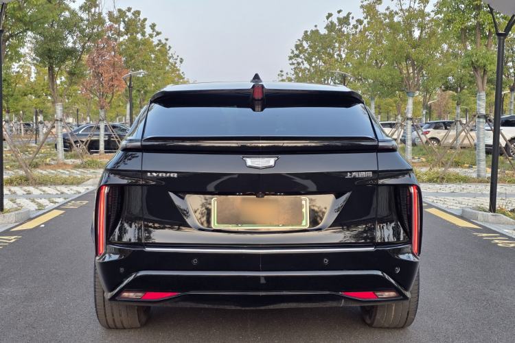 Used Cadillac LYRIQ 2024 Rear-Drive Standard Range Luxury Edition Exterior 2