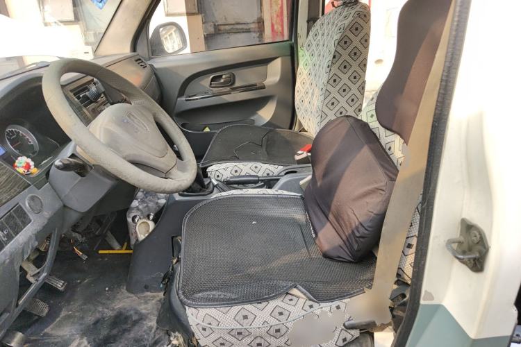 Used Jinbei Hiace X30 2013 1.3L Comfort Model Left Front Seat