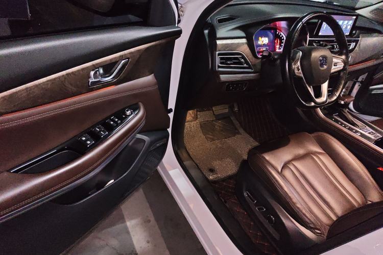 Used Changan CS75 2018 280T Automatic Yazi Model China V Standard