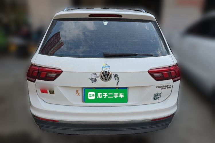 Used Volkswagen Tiguan L 2017 330TSI Automatic Two-Wheel Drive Luxury Edition Rear