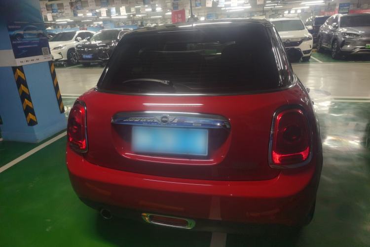 Used MINI 2016 1.5T COOPER Five-Door Edition Rear