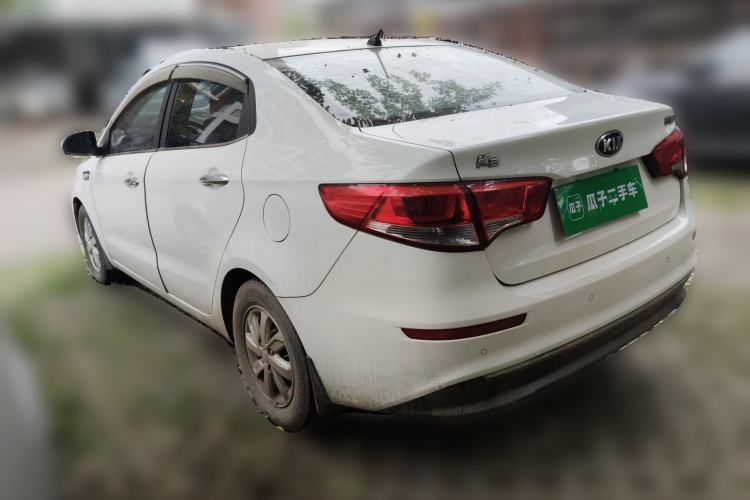 Used Kia K2 2015 Sedan 1.4L MT GLS
