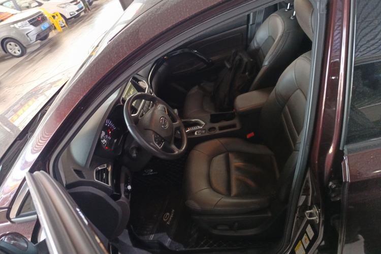 Used GAC Trumpchi GS4 2017 235T Automatic Two-Wheel Drive Luxury Smart Connectivity Version Left Front Seat