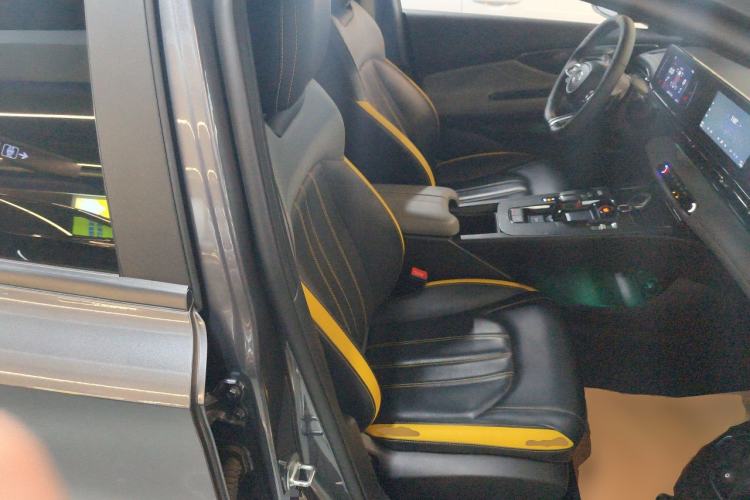 Used GAC Trumpchi EMPOW 2023 270T DCT J15 Version
