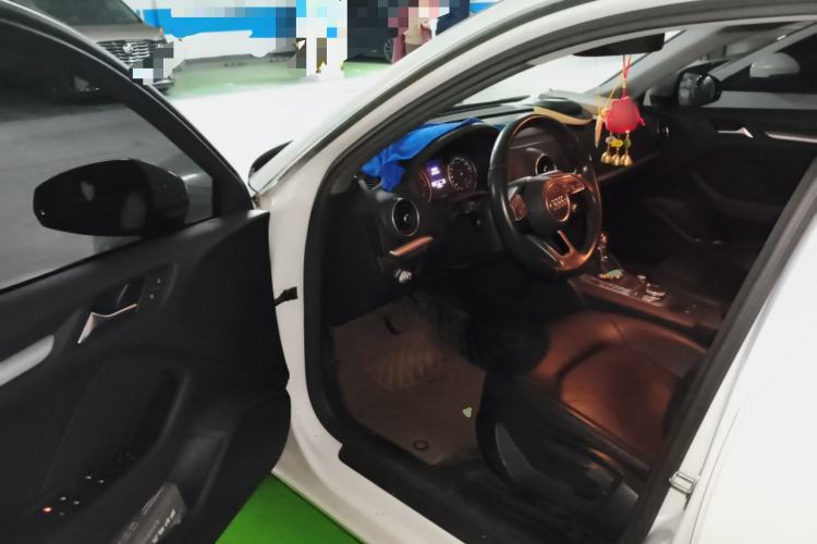 Used Audi A3 2018 30th Anniversary Edition Sportback 35 TFSI Ambition Model
