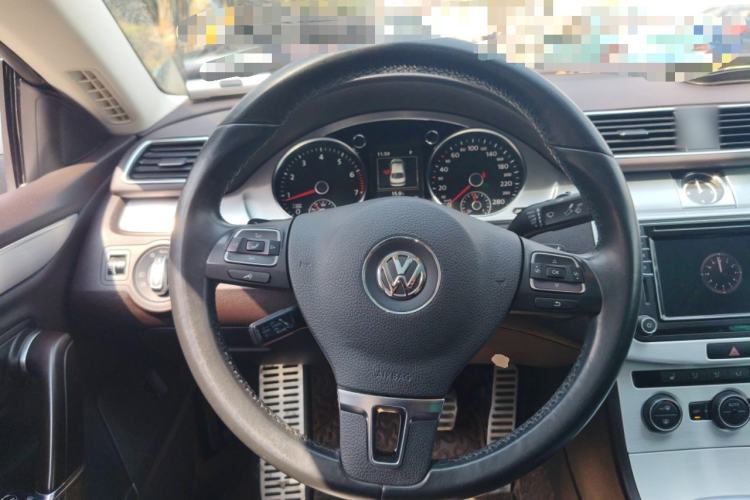 Used Volkswagen FAW-Volkswagen CC 2018 1.8TSI Luxury Model Steering Wheel