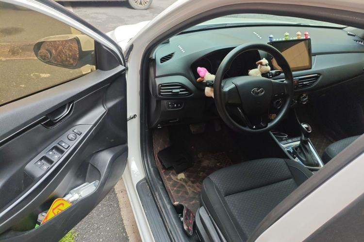 Used Hyundai Celesta 2018 1.6L Automatic GL Enjoyment Version China V Standard
