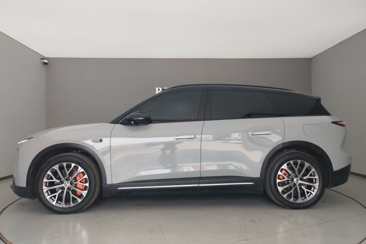 Used Nio ES6 2023 75 kWh Exterior 4