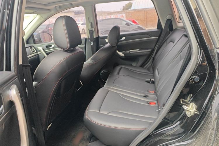 Used Haval H6 2015 Sport Edition 1.5T Automatic Two-Wheel Drive Luxury Model