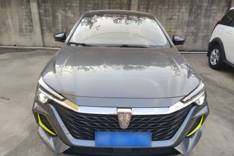 Used Roewe i6 MAX 2020 300TGI Automatic Cool & Stylish Skyroof Edition