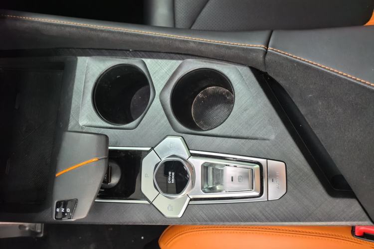 Used CHANGAN UNI-V 2024 1.5T Prestige Sport Edition Interior 5