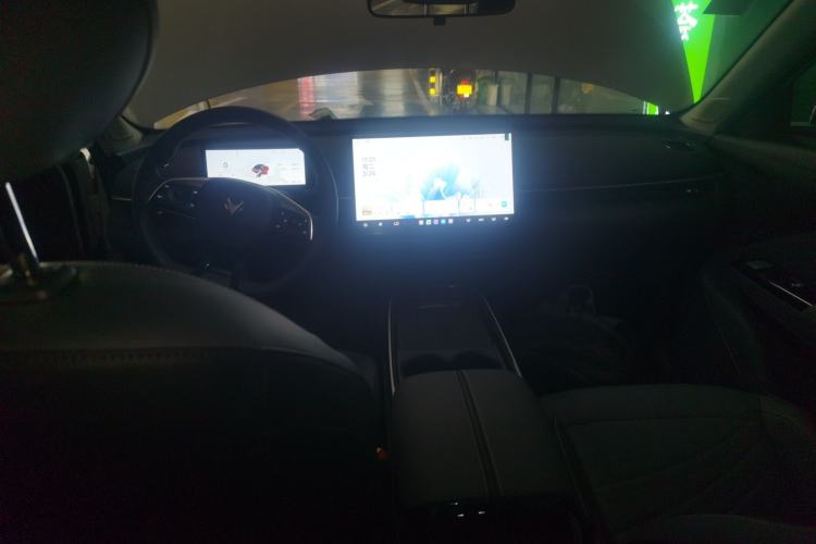 Used ARCFOX T1 2025 Model 425 PLUS
