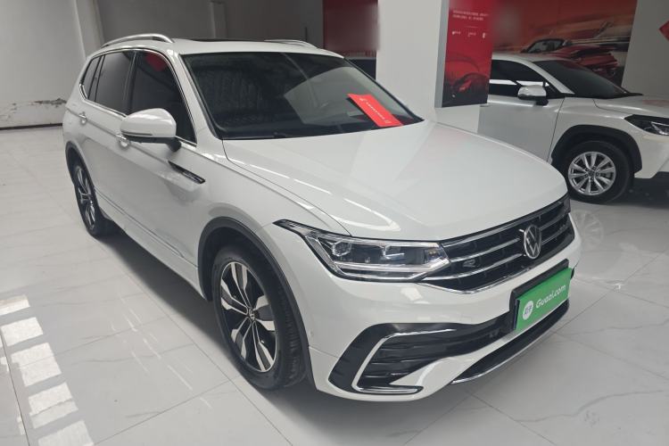 Used Volkswagen Tiguan L 2023 330TSI Automatic Two-Wheel Drive R-Line Enjoyment Edition
