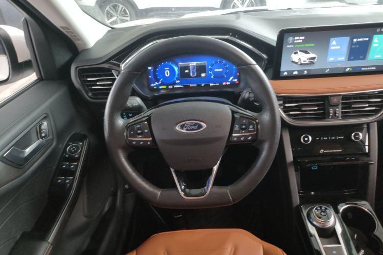 Used Ford Escape 2020 EcoBoost 245 Two-Wheel Drive Smart & Enjoyment Model
