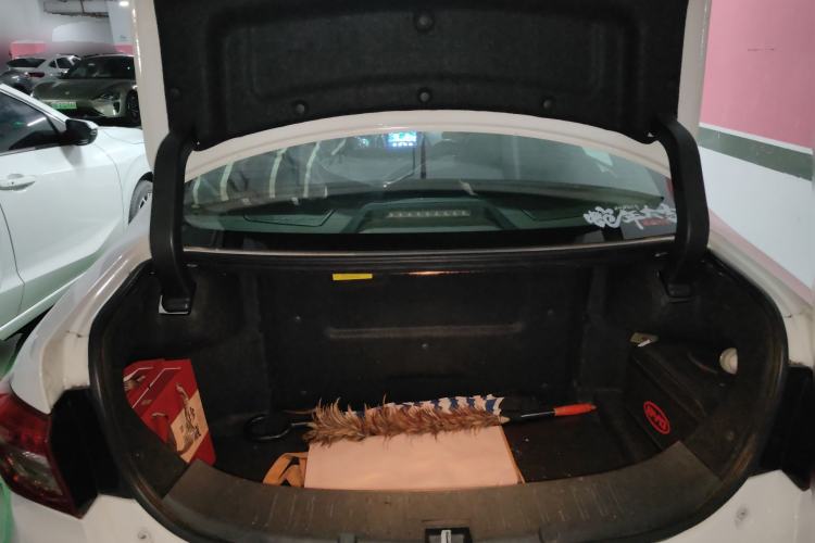 Used BYD Qin New Energy 2014 1.5T Flagship Model
