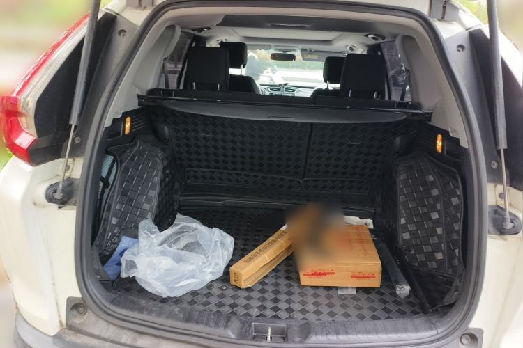 Used Honda CR-V 2017 240TURBO CVT 2WD Urban Edition Trunk