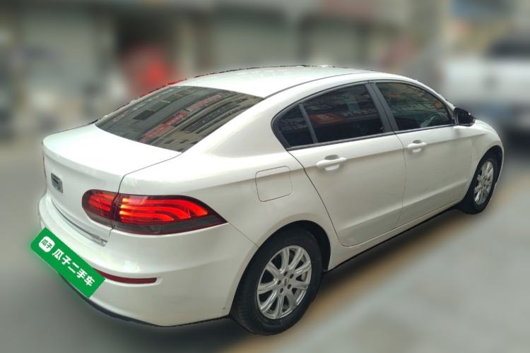Used Qoros 3 2018 Sedan 1.6L Automatic Leading Model Rear Right 45 Deg