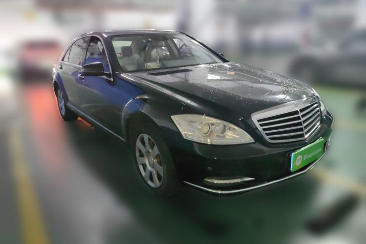 Used Mercedes-Benz S-Class 2012 S 300 L Business Standard Model