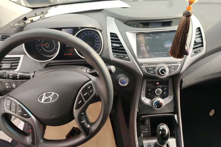 Used Hyundai Elantra (5th Generation / Langdong) 2016 1.6L Automatic Prestige Model