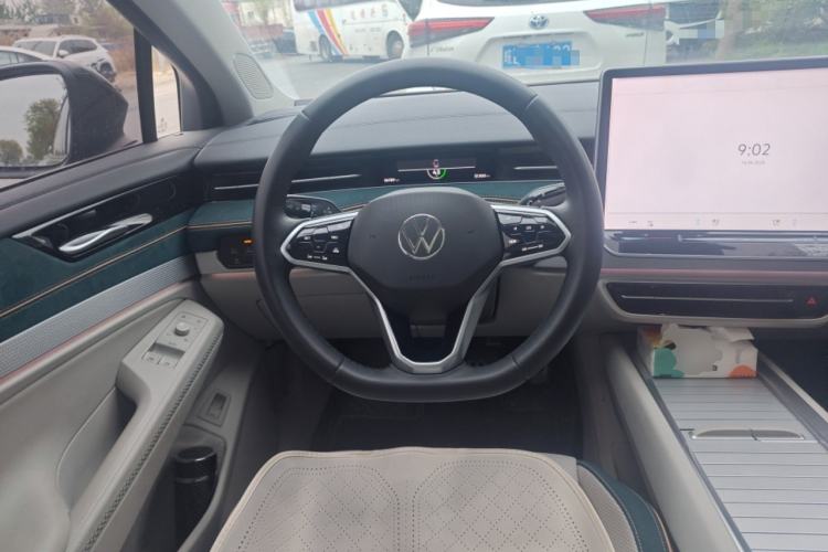 Used Volkswagen ID.7 VIZZION 2024 PRO Model Steering Wheel