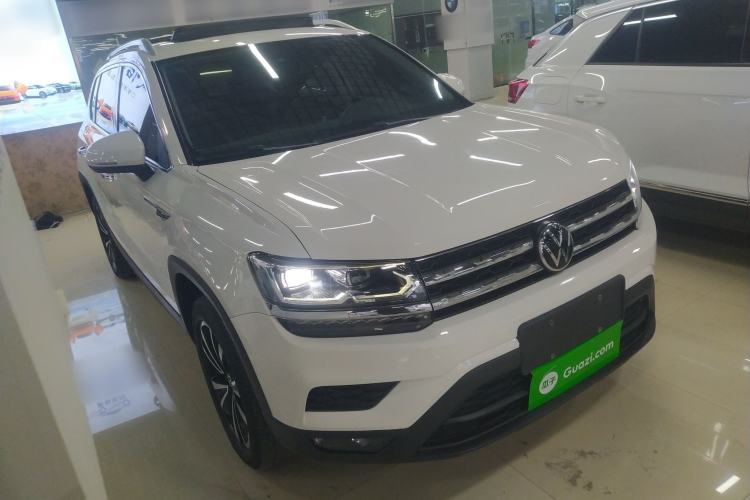 Used Volkswagen Tharu 2021 280TSI Two-Wheel-Drive Luxury Plus Edition Front Right 45 Deg