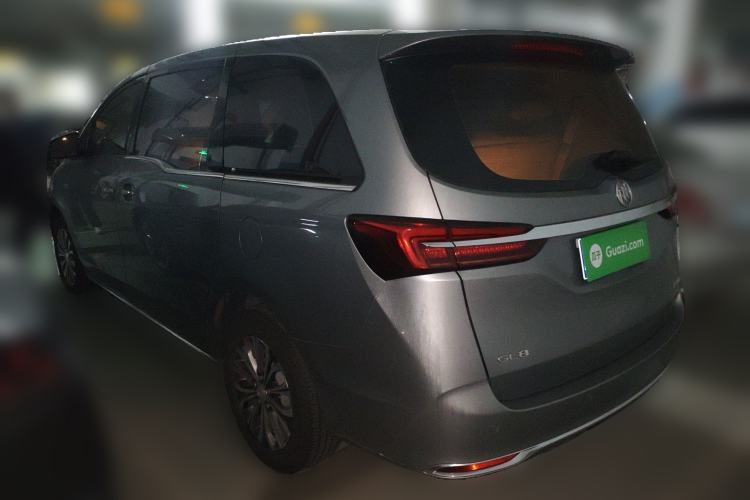 Used Buick GL8 2023 Land Executive Class Comfort Model
