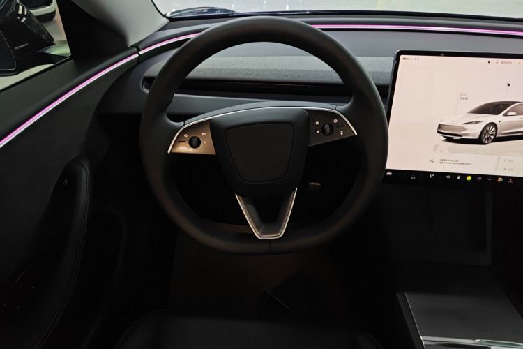 Used Tesla Model 3 2023 Long-Range All-Wheel-Drive Version