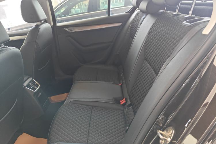 Used Skoda Octavia 2019 1.5L Automatic Smart Drive Luxury Edition China V Standard