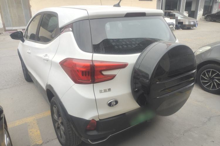 Used BYD Yuan New Energy 2019 EV535 Smart Connect Trendsetting Model
