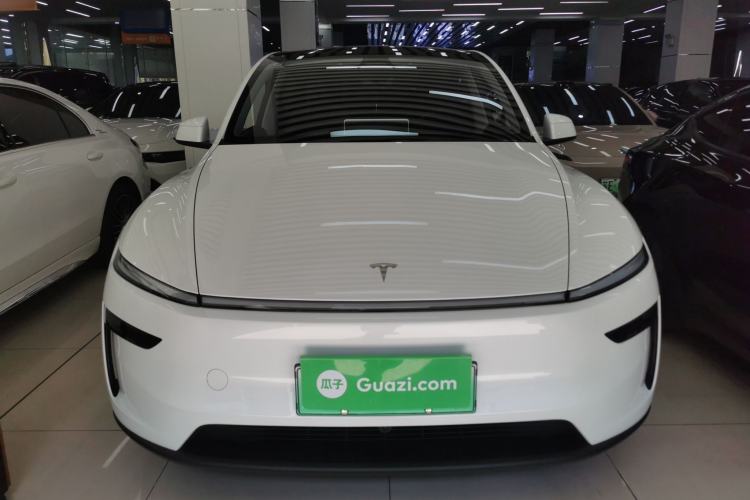 Used Tesla Model Y 2025 Rear-Wheel-Drive Version