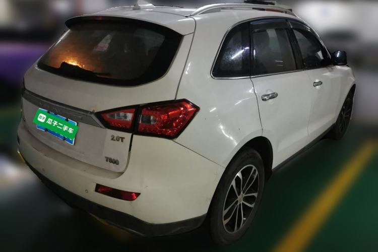 Used Zotye T600 2015 Family Edition 2.0T Manual Luxury Version
