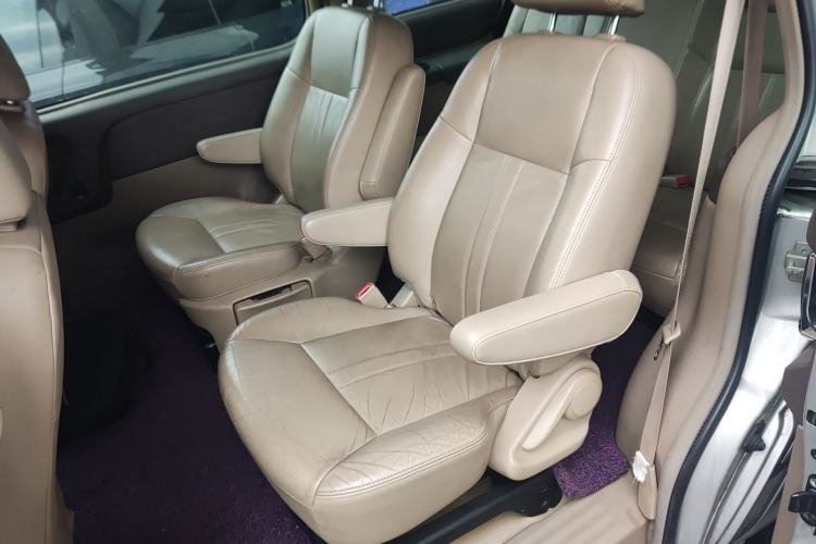 Used Buick GL8 2011 2.4L LT Executive Edition