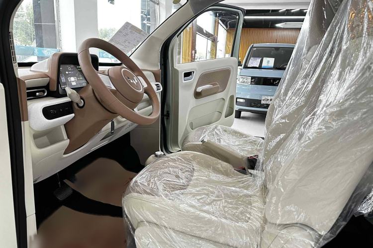 Used Wuling Hongguang MINIEV 2024 3rd Generation 215km Youth Edition