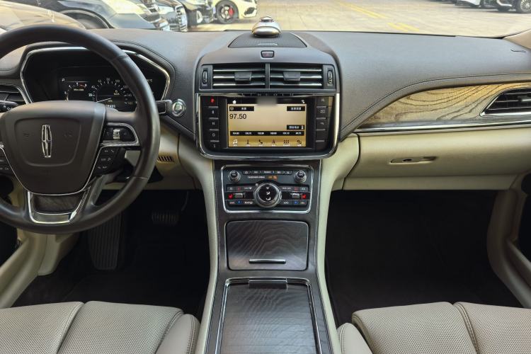 Used Lincoln Continental 2018 2.0T Two-Wheel Drive Deluxe Edition