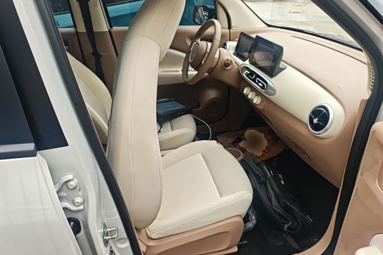 Used Wuling Hongguang MINIEV 2025 Four-Door Version Zhenxiang+ Edition Right Front Seat